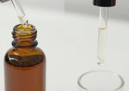 Decoding the Viscosity: When to Use Serum and Essence in Your Skincare Routine